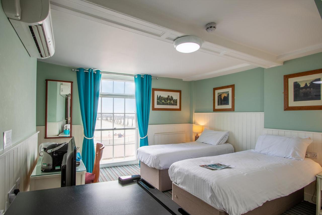 The Clarendon Hotel Deal Bagian luar foto