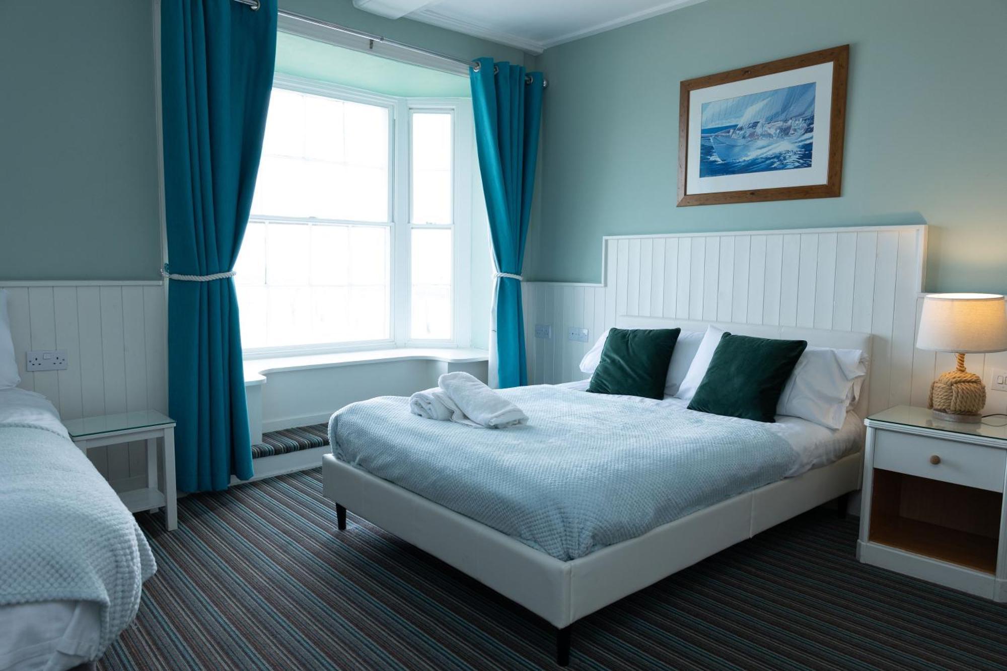 The Clarendon Hotel Deal Bagian luar foto