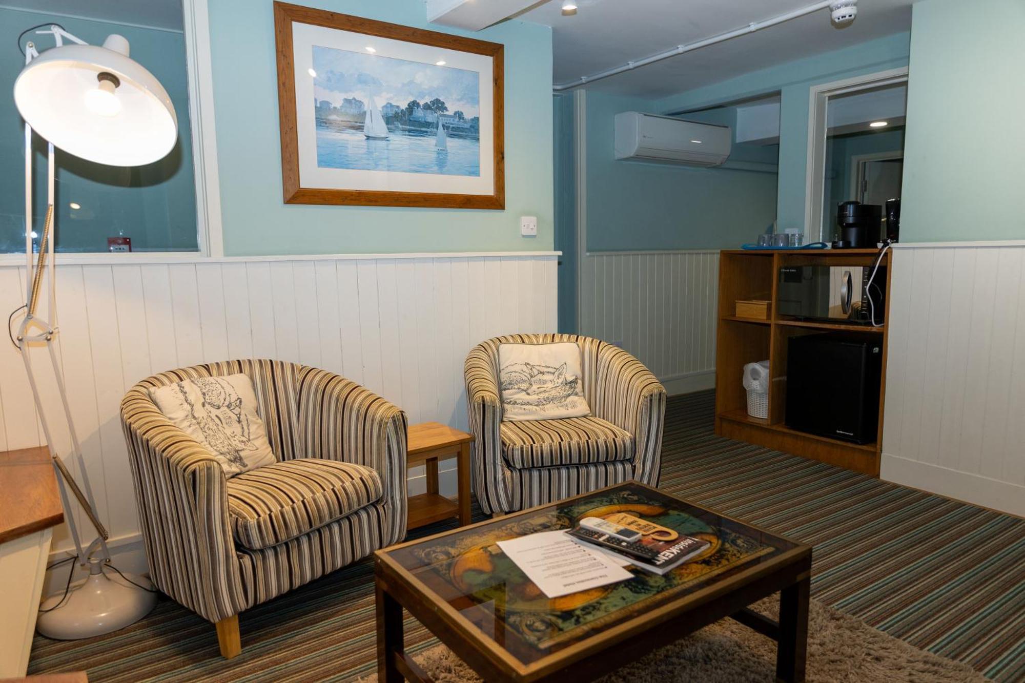 The Clarendon Hotel Deal Bagian luar foto