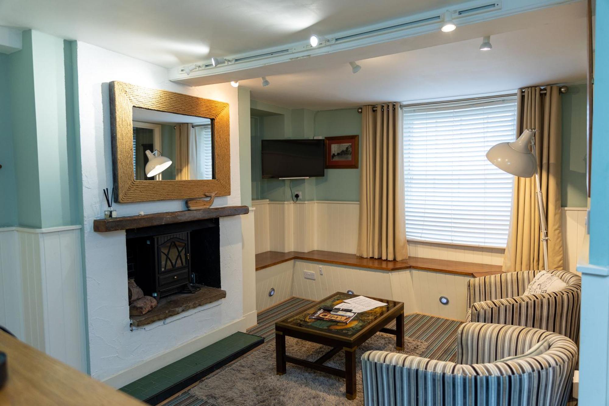The Clarendon Hotel Deal Bagian luar foto