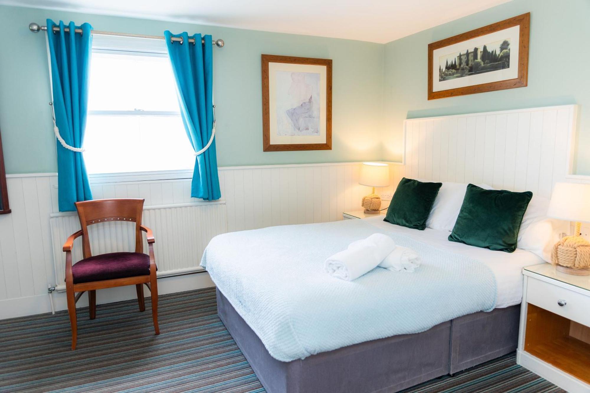 The Clarendon Hotel Deal Bagian luar foto