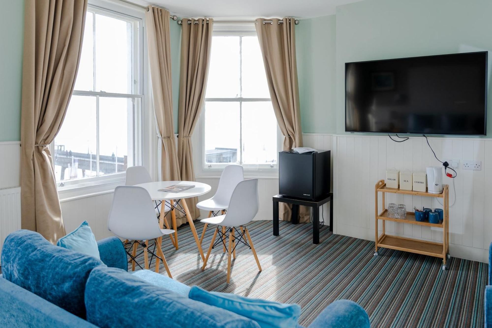 The Clarendon Hotel Deal Bagian luar foto